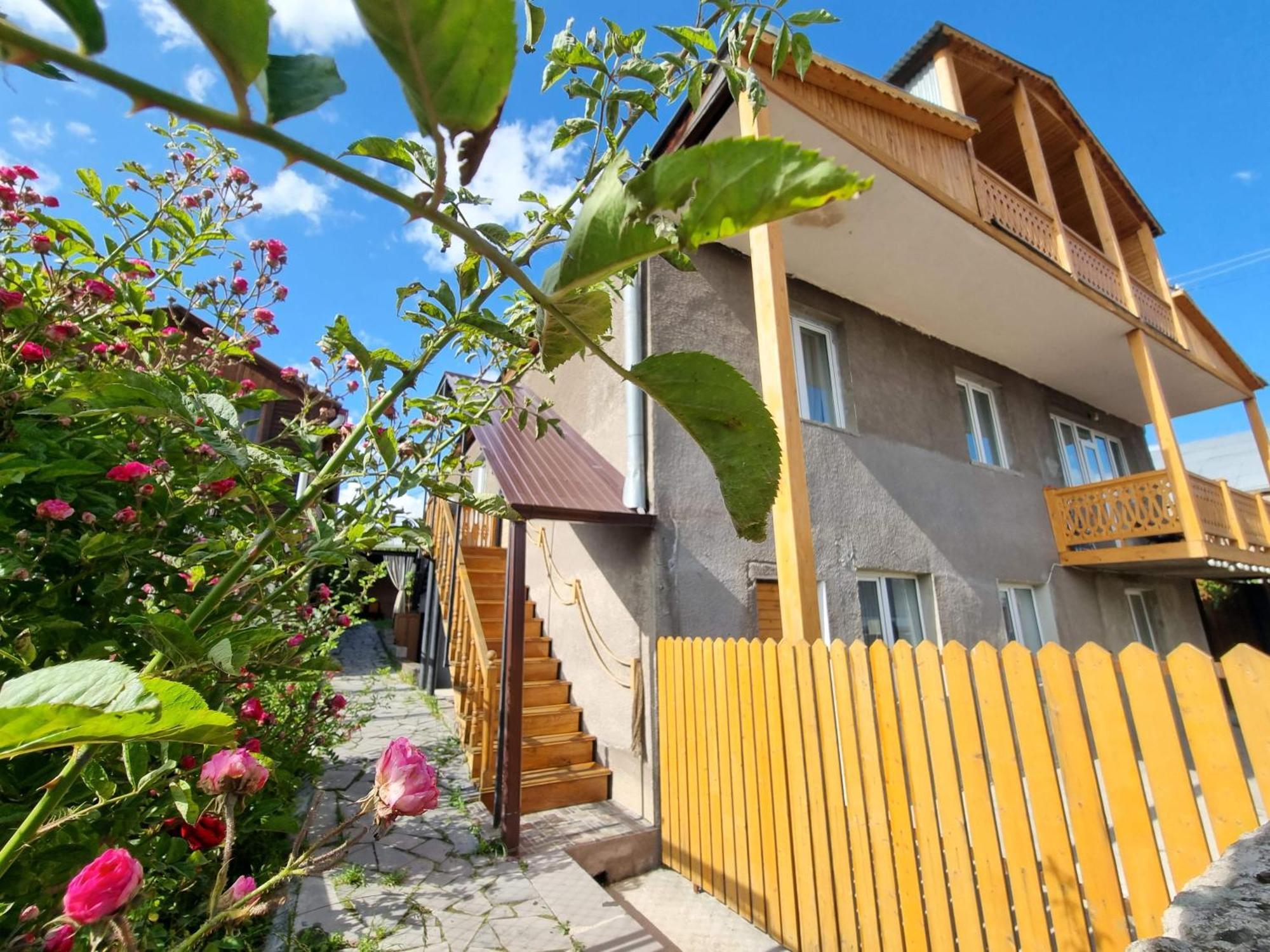 New Horizons , Apartment With 5 Bedrooms, Whole Apartment, Апартмент Целиком Dilijan Exteriör bild